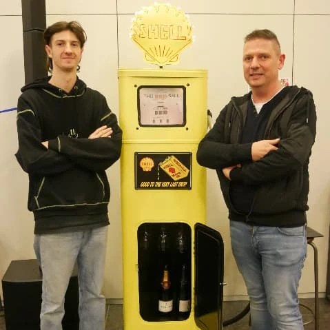 Cursist Arne met docent Pedro