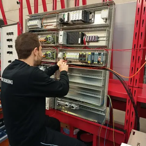 Tom Michiels aan het werk